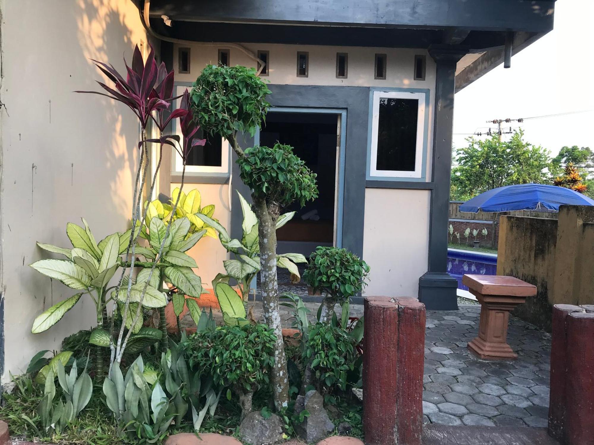 Bello Bungalow Batukliang Extérieur photo